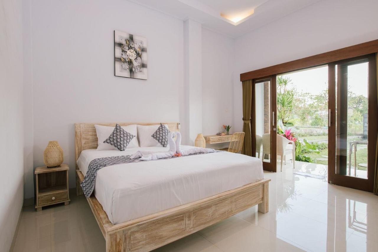 Nanda Homestay Canggu Buitenkant foto