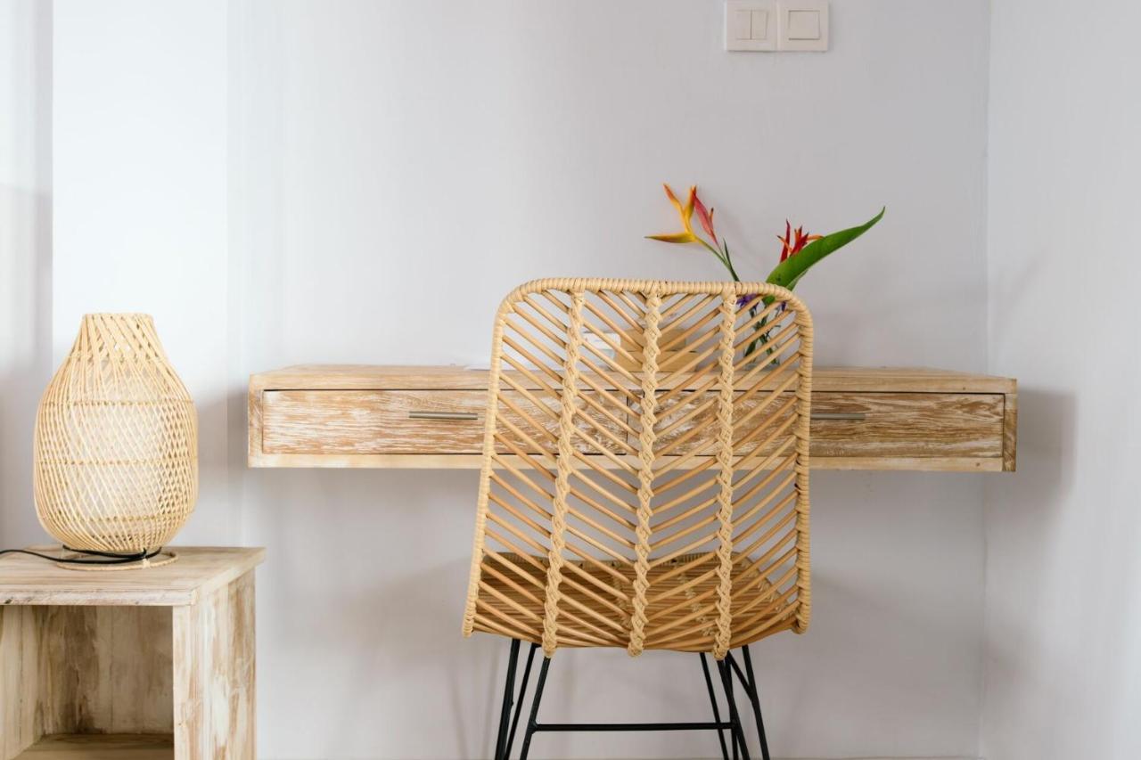 Nanda Homestay Canggu Buitenkant foto