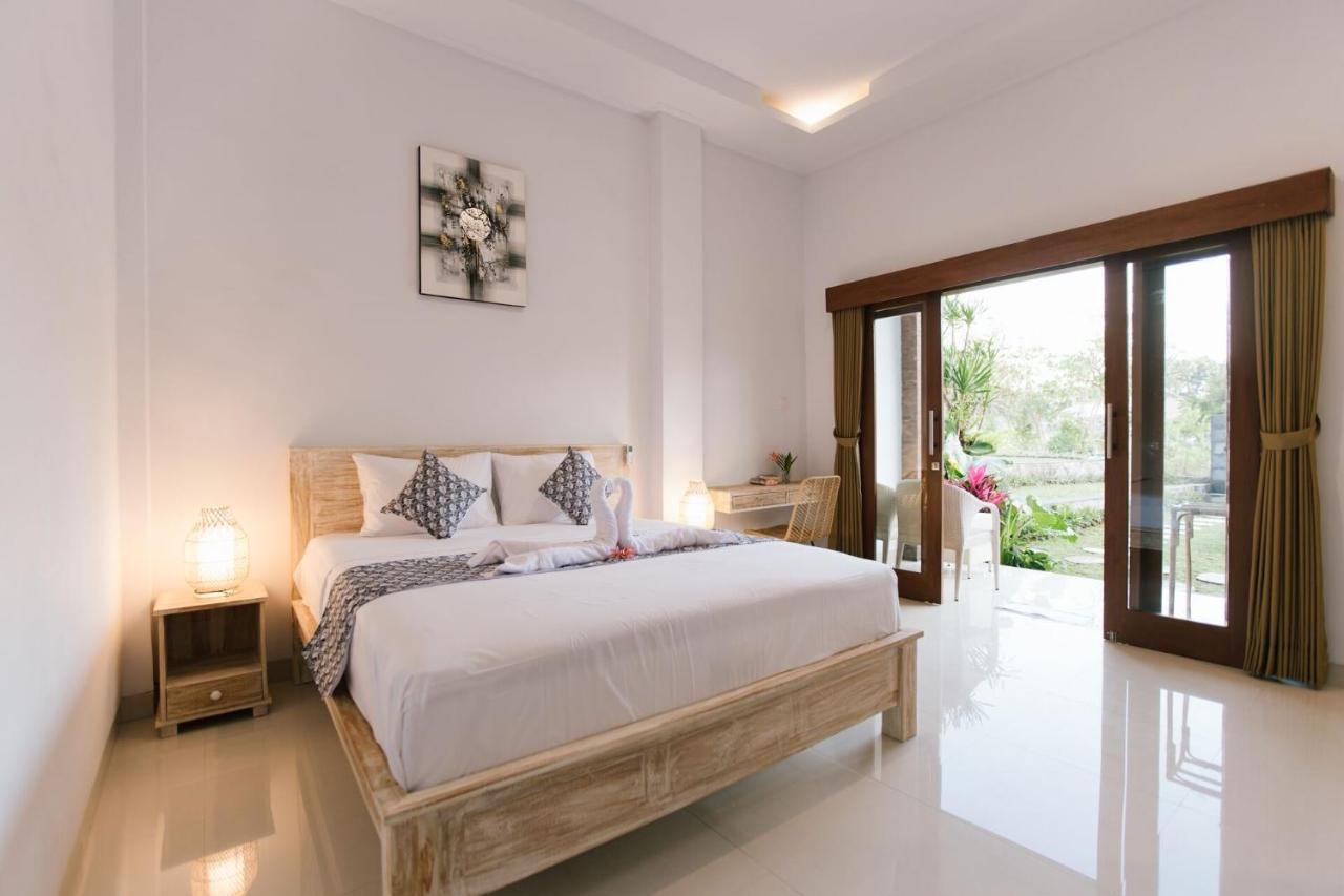Nanda Homestay Canggu Buitenkant foto
